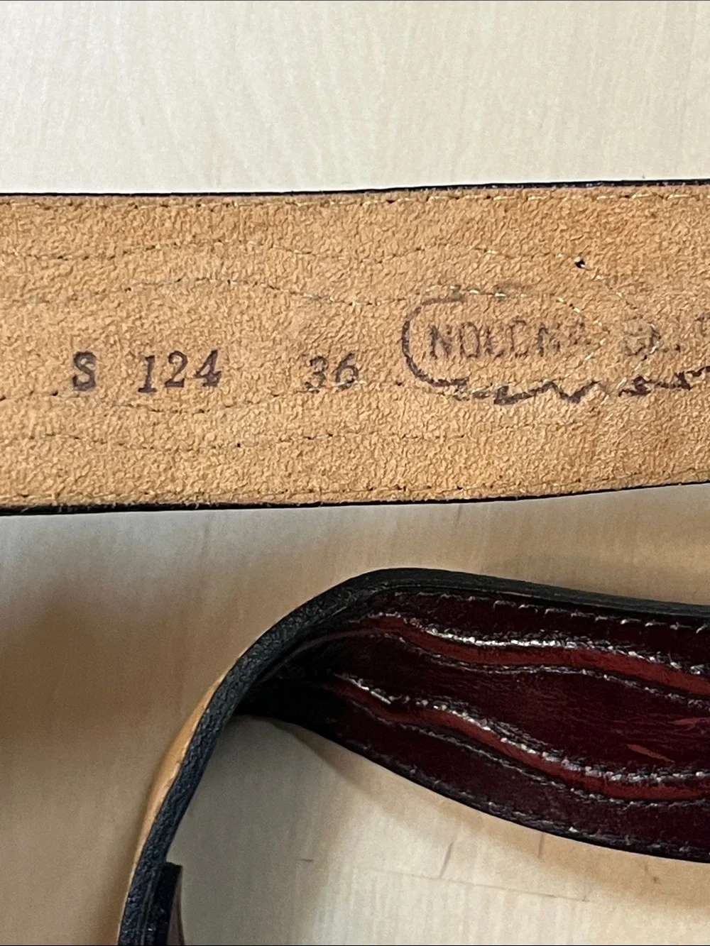 Nocona Cherry Brown Leather Western Belt w/ Silver Tone Hardware Men’s 36
